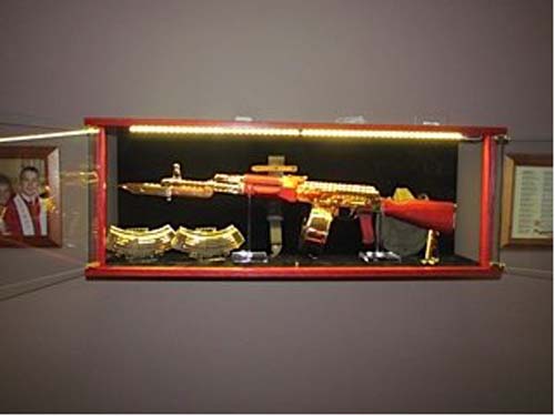 Amaty-Gun-Cabinet-ak-47