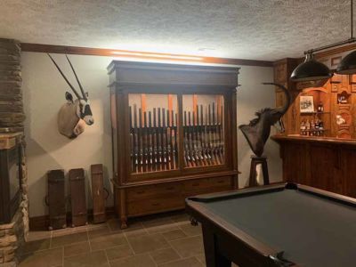 Weber-Antique-Gun-Cabinet-20201218-002