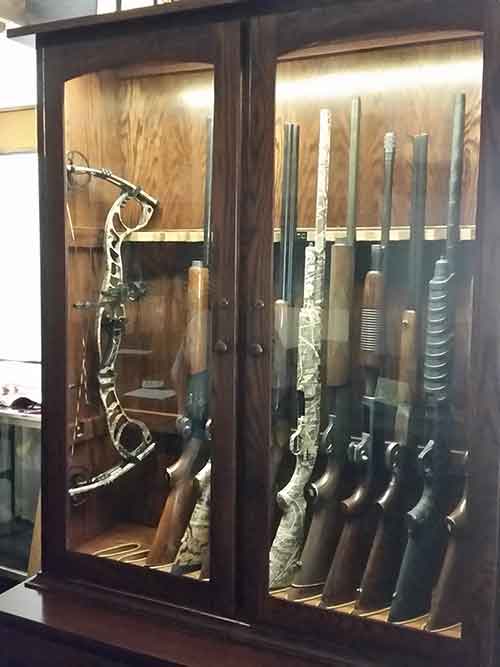 12 Gun Plain Shaker Style Gun Cabinet With Cleaning Shelf Amish
