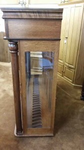 Gun cabinet side view of plain glass