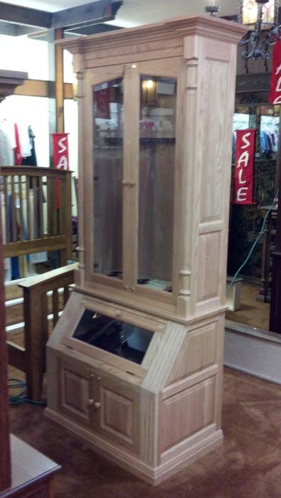 Clifton Custom Gun Cabinet with Pistol Display